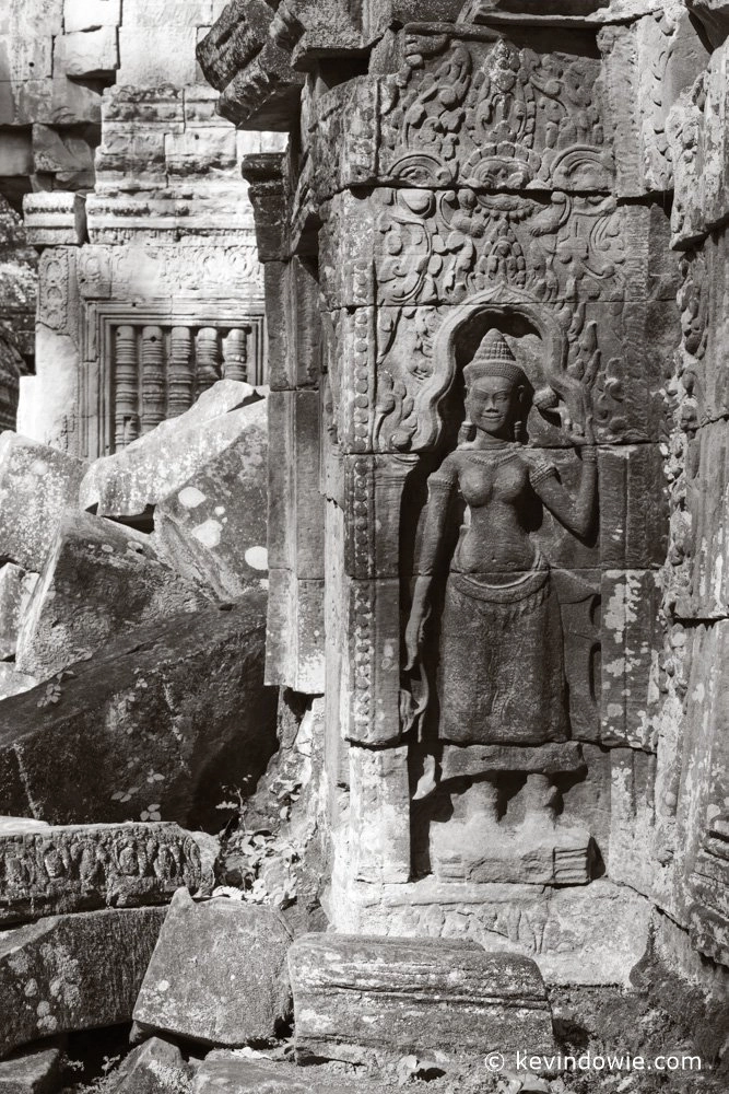 Apsara, Ta Phrom in monochrome.