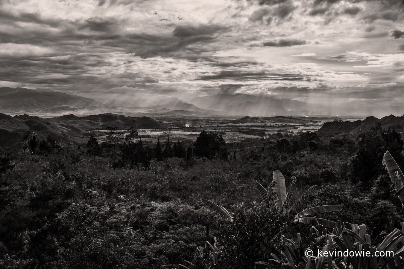 Bailem Valley, monochrome